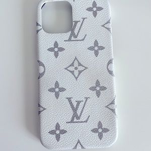 iPhone 12 🤍Phone Case🤍